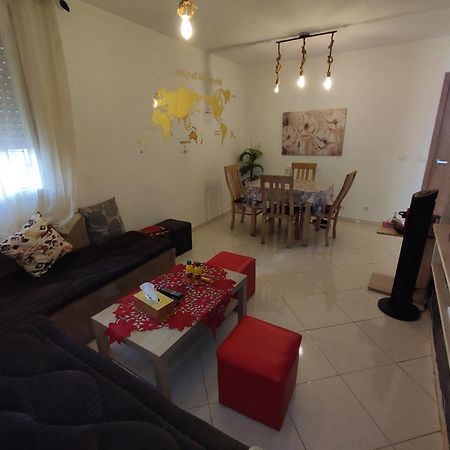 Beautiful Ground-Floor Apartment With Portable Air Conditioning, Parking, And Free Wi-Fi カサブランカ エクステリア 写真