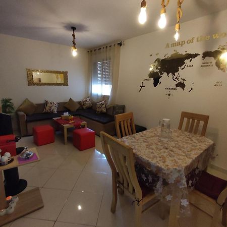 Beautiful Ground-Floor Apartment With Portable Air Conditioning, Parking, And Free Wi-Fi カサブランカ エクステリア 写真