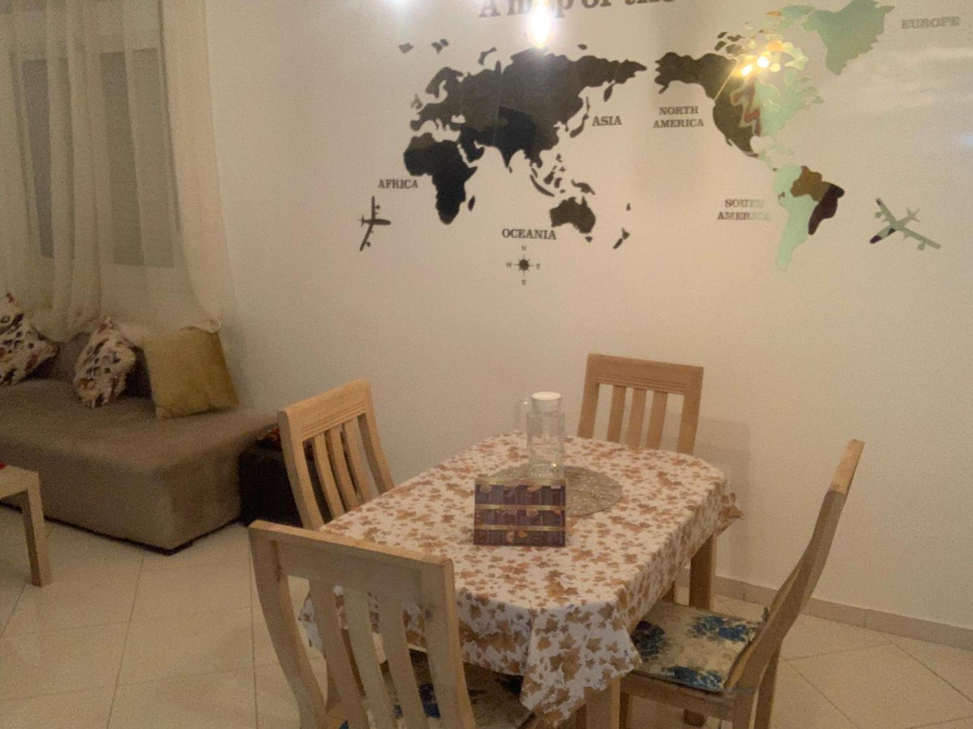 Beautiful Ground-Floor Apartment With Portable Air Conditioning, Parking, And Free Wi-Fi カサブランカ エクステリア 写真