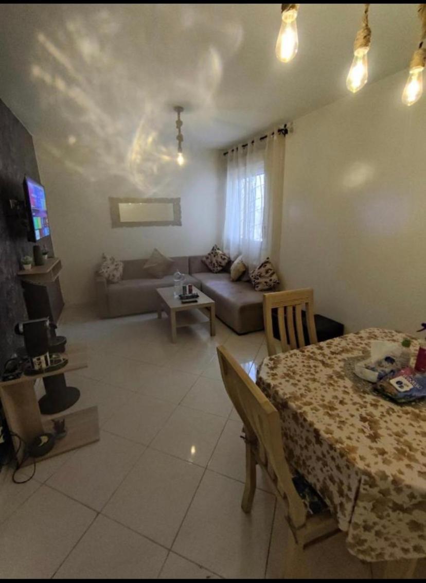 Beautiful Ground-Floor Apartment With Portable Air Conditioning, Parking, And Free Wi-Fi カサブランカ エクステリア 写真
