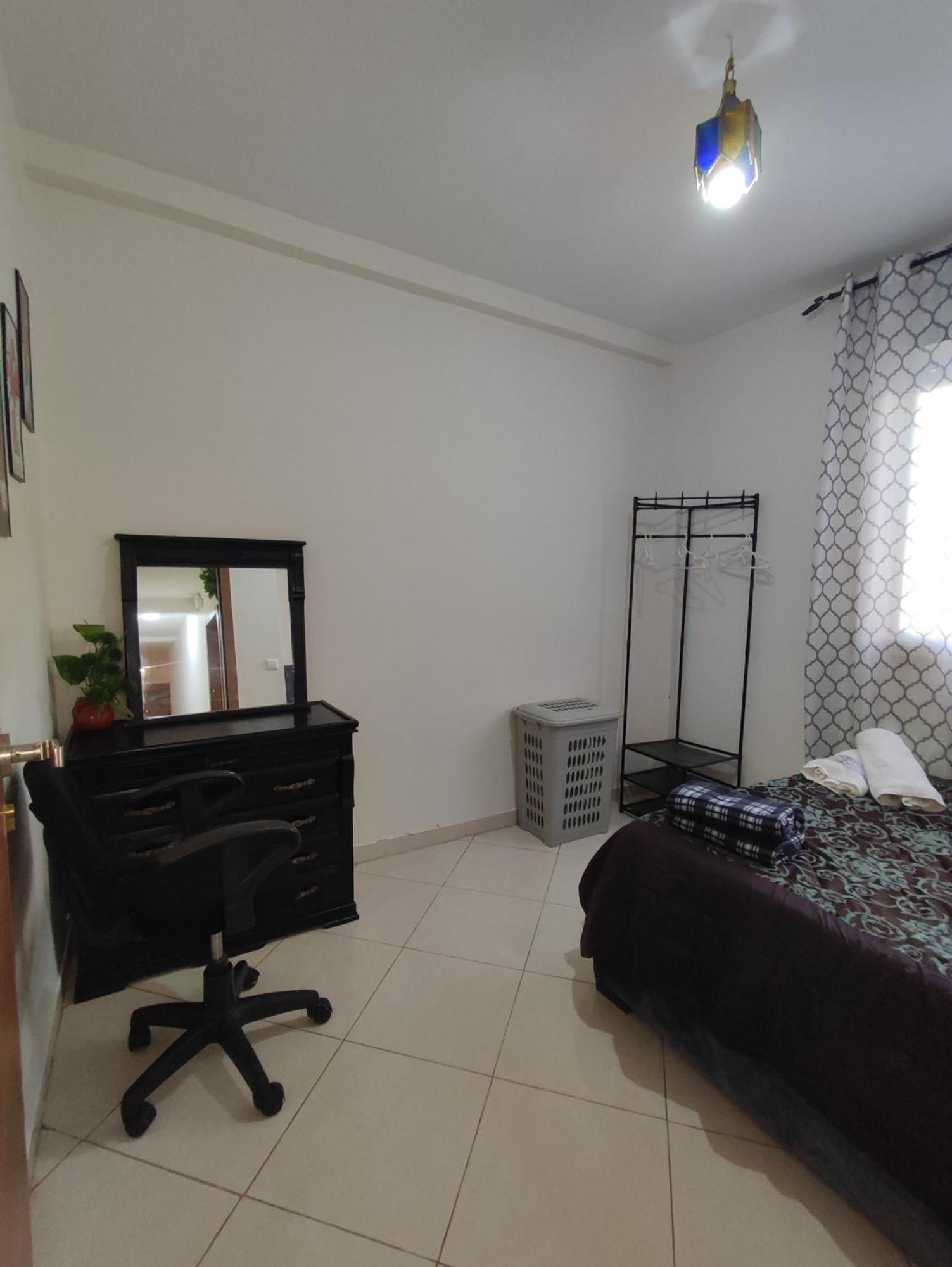 Beautiful Ground-Floor Apartment With Portable Air Conditioning, Parking, And Free Wi-Fi カサブランカ エクステリア 写真