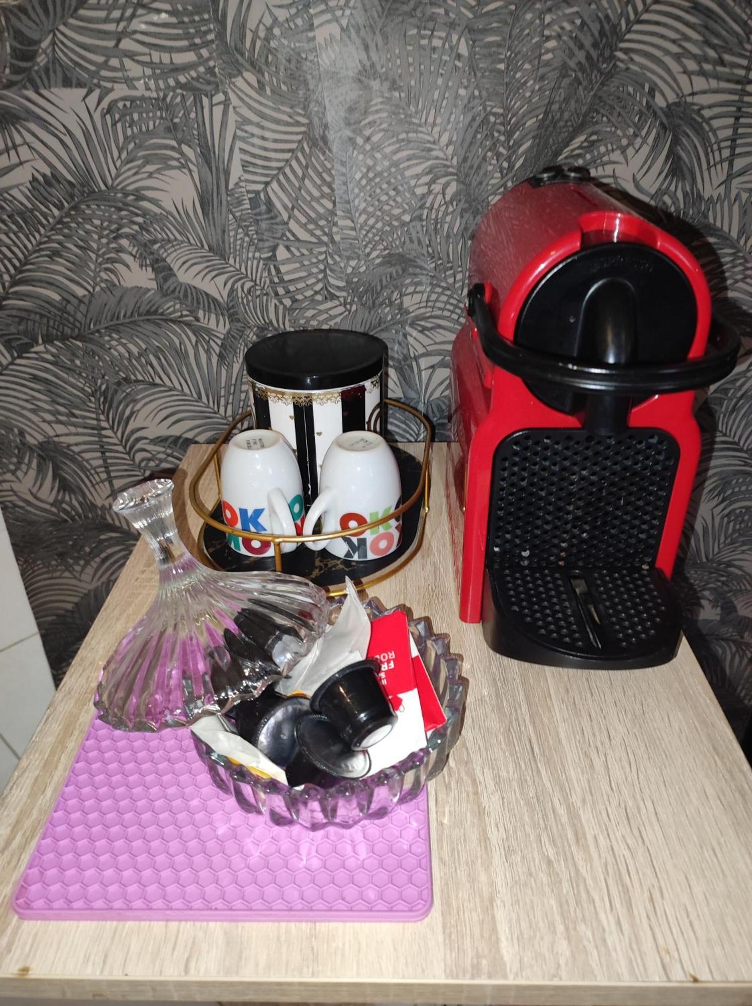 Beautiful Ground-Floor Apartment With Portable Air Conditioning, Parking, And Free Wi-Fi カサブランカ エクステリア 写真